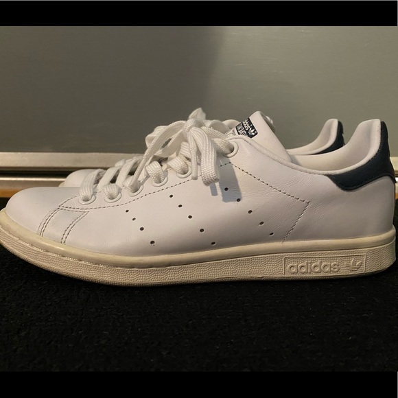 ADIDAS STAN SMITH SHOES - Picture 2 of 3